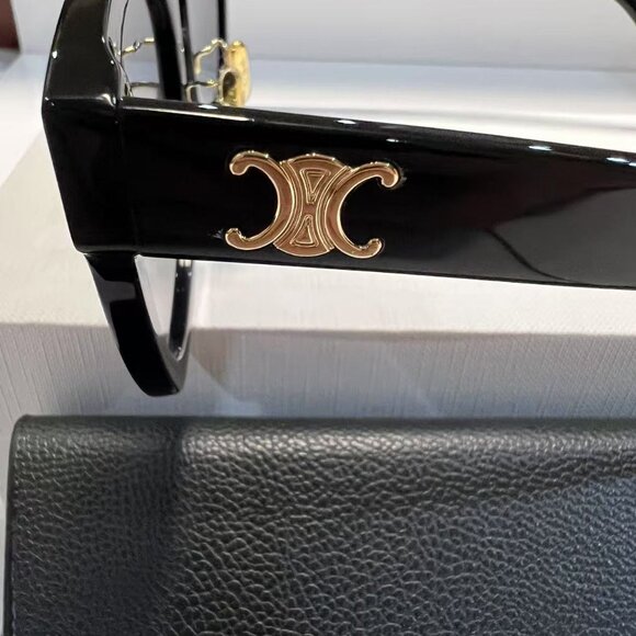 CELINE TRIOMPHE CL 40222F BLACK SUNGLASSES - Picture 5 of 8